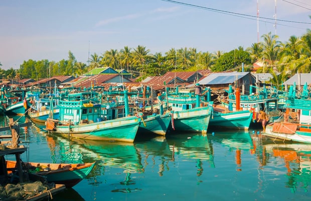 Embark On A Fishing Excursion To Experience The Local Fishing Culture