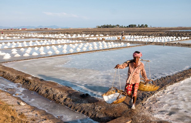 Visiting the Salt Fields of Kep