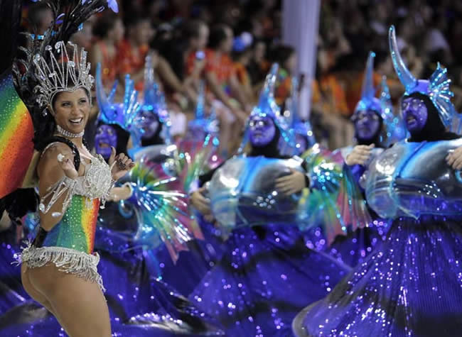 dancer of portela samba school