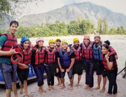 spiti valley,Spiti Valley road trip,spiti valley road trip package,spiti valley itinerary,spiti valley temperature,Spiti Valley road trip itinerary,spiti valley destinations,how to drive to spiti,Shimla,Chitkul,Sangla,Kalpa,Geyu Mummy,Dhankar Lake,Pin Valley,Kibber,Hikkim,langza,Spiti Valley Group Trip