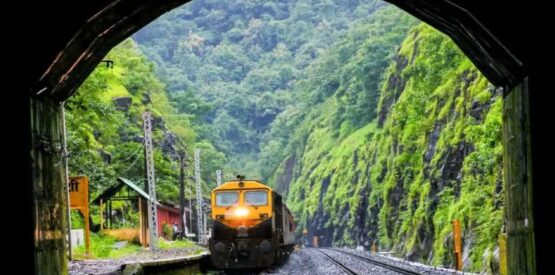 Best train journeys in Kerala 1 Kerala group trip