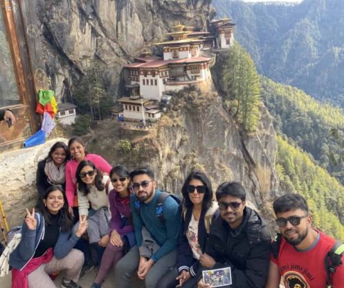 Bhutan,NEW YEAR'S IN BHUTAN,PHUENTSHOLING,Buddha Point,Tashichho Dzong,Dochula Pass,Tiger Nest Monastery,Chele La Pass,Highest Passes In Bhutan,Paro Dzong